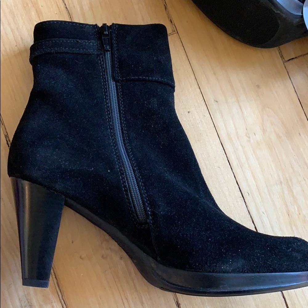 La Canadienne Blac Malory Ankle Boot - Picture 5 of 8